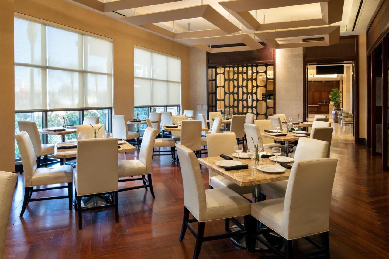 Sheraton Garden Grove-Anaheim South Bagian luar foto