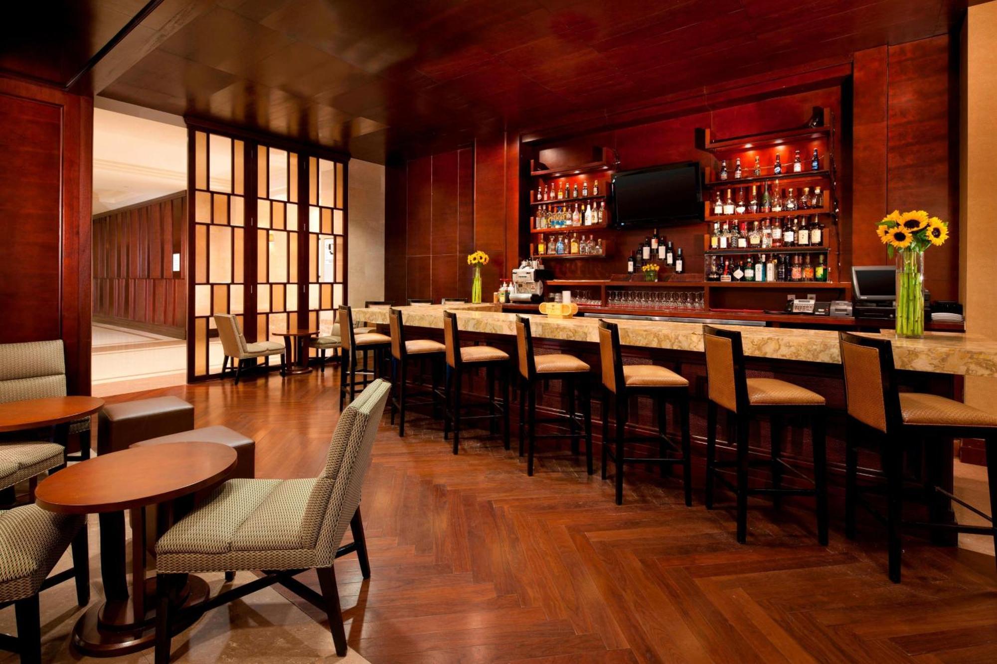Sheraton Garden Grove-Anaheim South Bagian luar foto