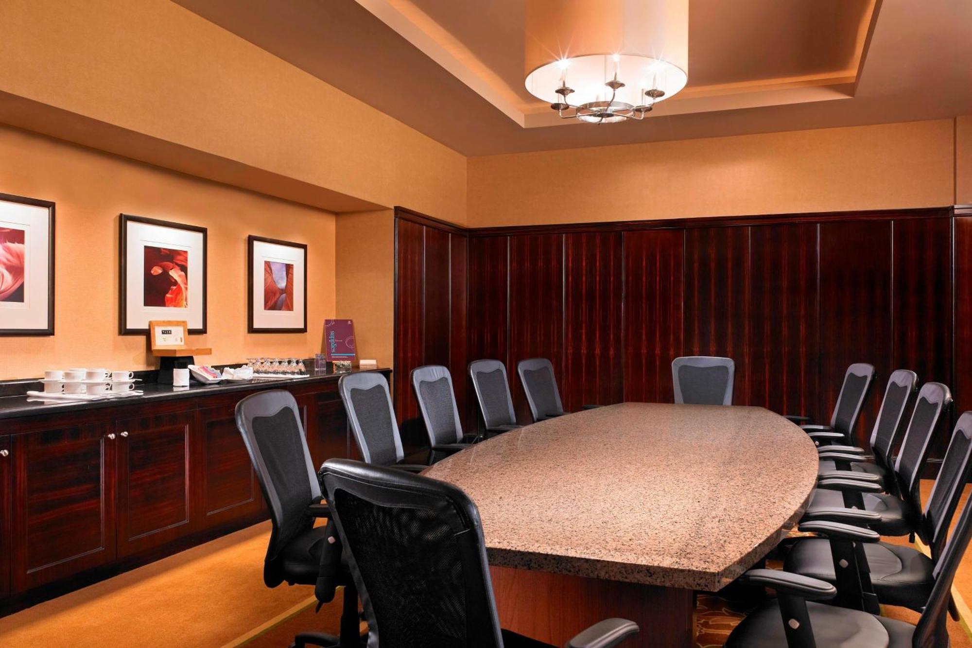 Sheraton Garden Grove-Anaheim South Bagian luar foto